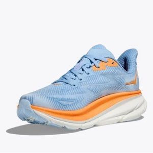 Hokas Cliftin 9 size 7.5
